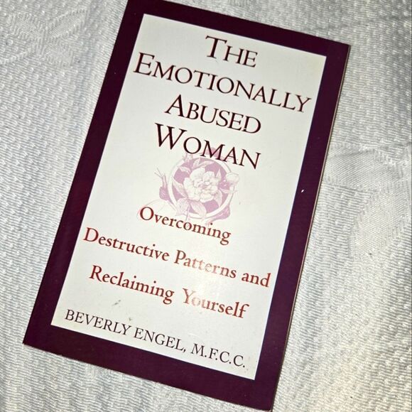 'The Emotionally Abused Woman' By Beverly Engel - Picture 1 of 7